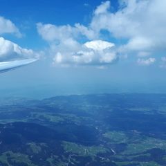 Flugwegposition um 12:33:44: Aufgenommen in der Nähe von Gemeinde Egg, Österreich in 2681 Meter